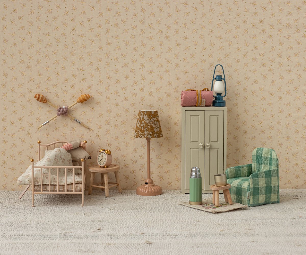 Maileg Miniatur Tisch und Hocker Maus – Bild 4