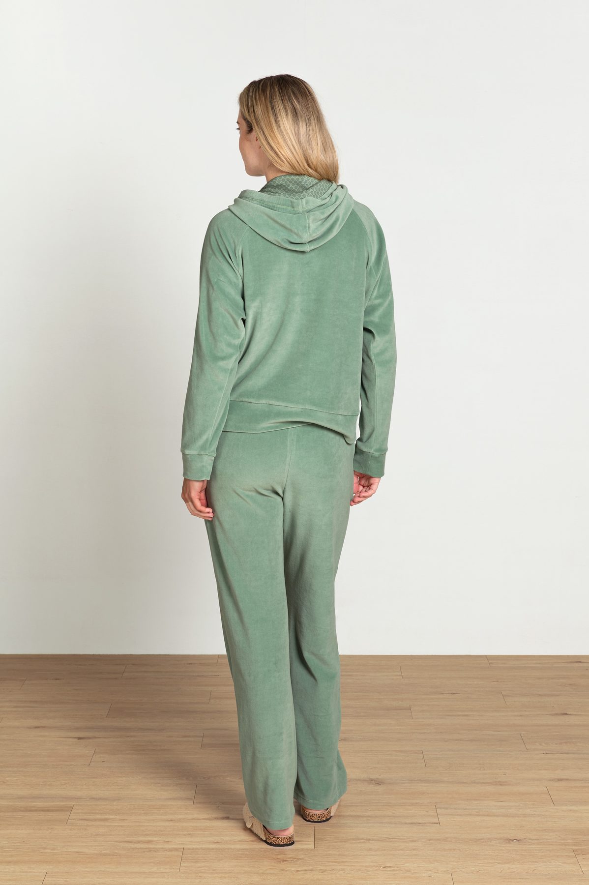 Pip Studio Tamari Kapuzenpullover Velvet Grün – Größe L – Bild 8