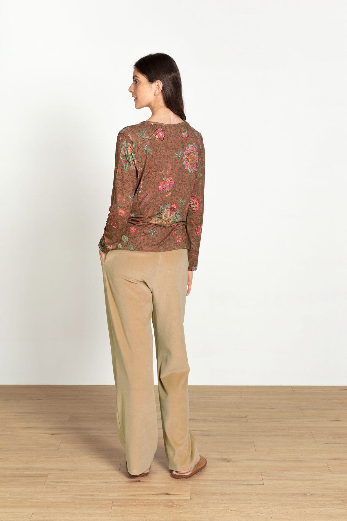 Pip Studio Britta Loungehose Velvet Beige – Größe XL – Bild 8