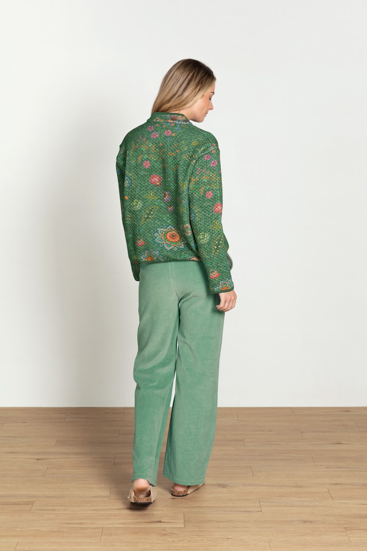 Pip Studio Britta Loungehose Velvet Grün – Größe M – Bild 11