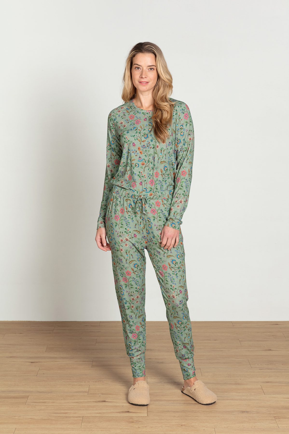 Pip Studio Bobien Loungehose Flora Bangalore Grün – Größe M – Bild 3